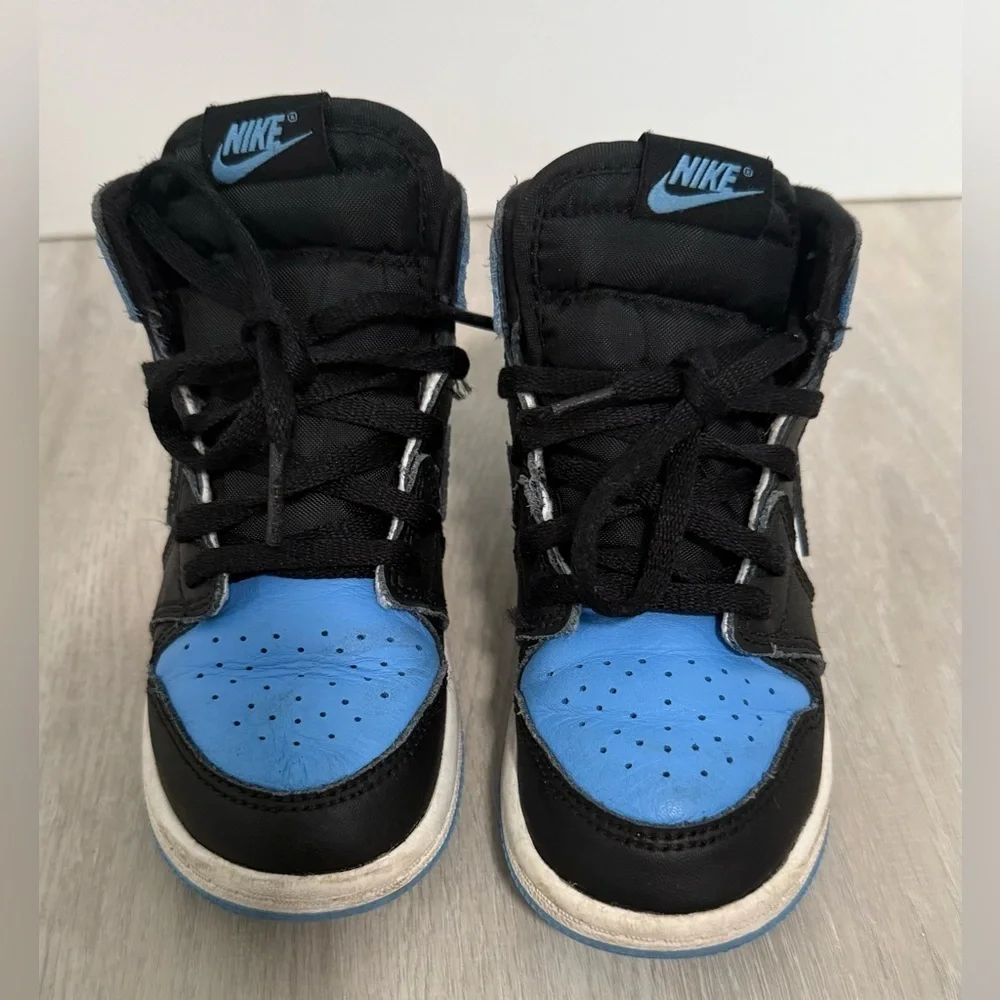 Kids Jordan 1 High OG Sky Blue Black White Sneakers Toddler Size 8.5‎